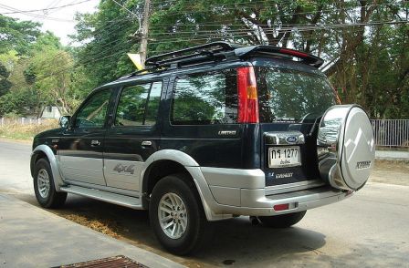 Bán xe Ford Everest 2005 nguyên bản Nữ dùng