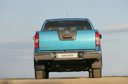 Nissan Navara 2005 - 2013 (5).jpg