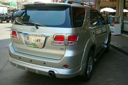 Toyota Fortuner 2005 - 2013 (6).JPG
