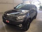 Toyota Fortuner 2.5G MT